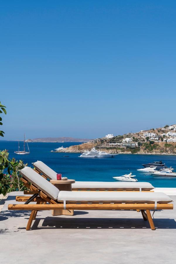 Mymykonos I *